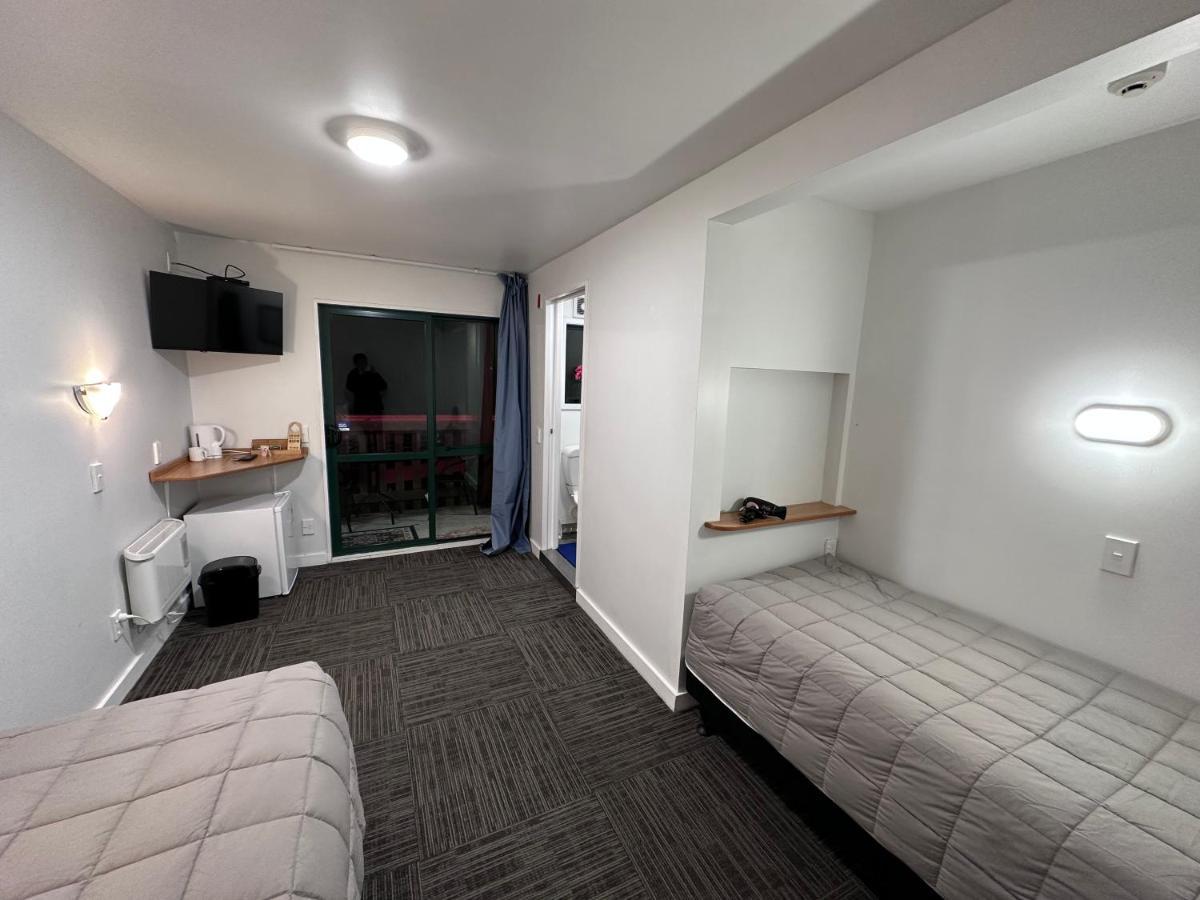Fox Glacier Jade Hotel Bagian luar foto