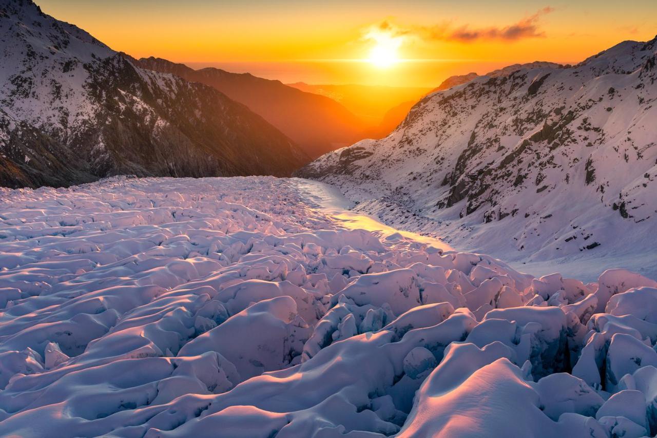 Fox Glacier Jade Hotel Bagian luar foto
